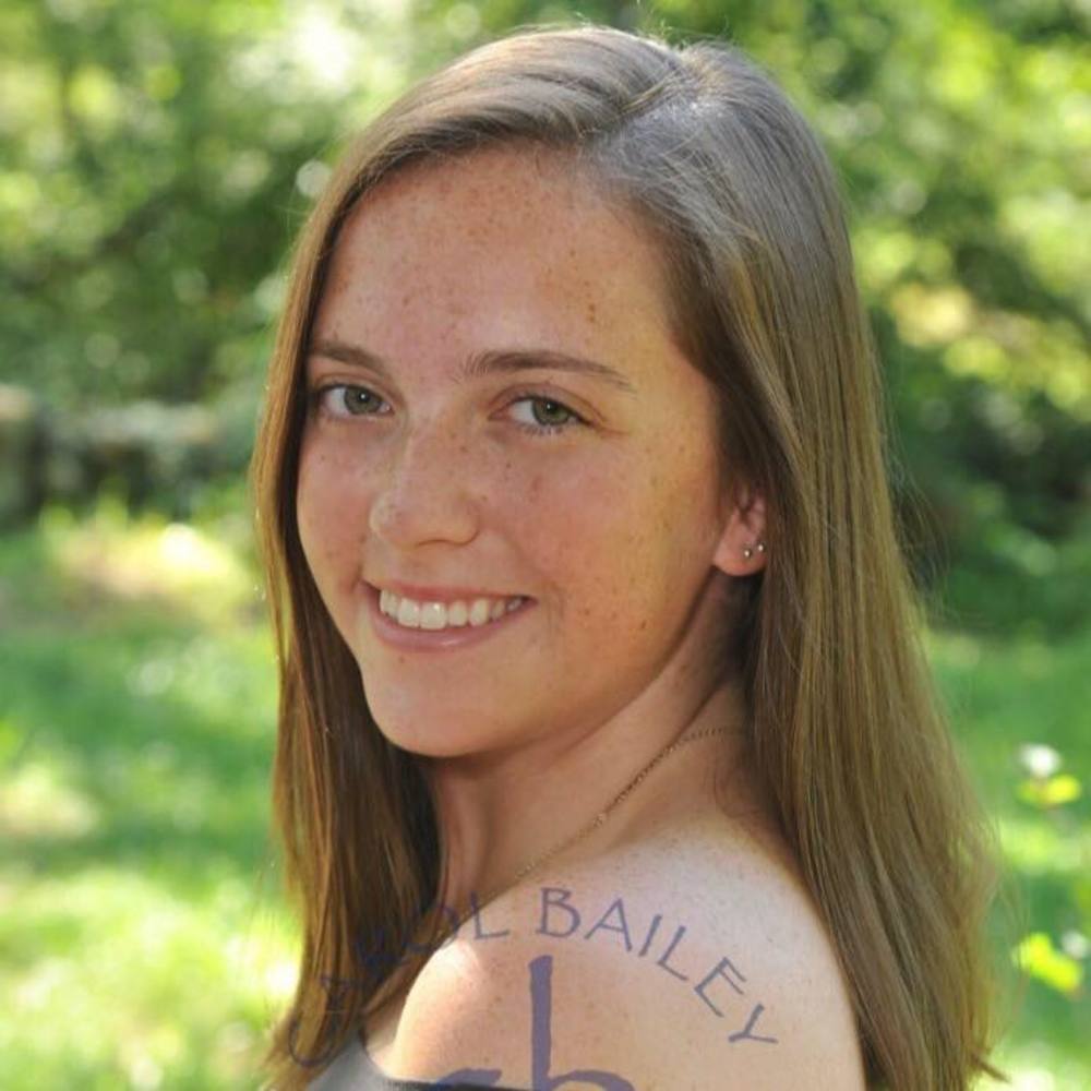 Meet your Posher, Lydia